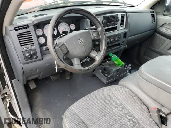 2008 Dodge 1500 ST с VIN 1D7HU16228J150225, выставлен на аукционе Copart как лот 76325874 с пробегом 234 498 миль миль и Списание • Salvage title. История ставок и продаж доступна на DreamBid. Изображение 8.