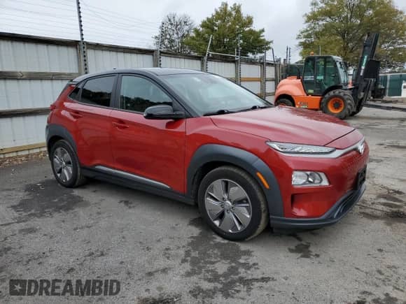 2021 Hyundai Kona SEL with VIN KM8K23AG3MU133779, listed as a Copart auction lot 86247115 with 118,204 mi miles and Clean title. Bid and sale history available at DreamBid. Image 4.