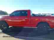 2018 Ram 1500 Big Horn z VIN 1C6RR7GG7JS319627, wystawiony jako IAAI lot #43441226 z przebiegiem 200 425 mil mil oraz . Historia ofert i sprzedaży dostępna na DreamBid. Obrazek 15.