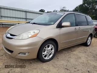 2006 Toyota Sienna XLE z VIN 5TDBA22C86S056444, wystawiony jako Copart lot #80984965 z przebiegiem 242 168 mil mil oraz Czysty tytuł • Clean title. Historia ofert i sprzedaży dostępna na DreamBid. Obrazek 1.