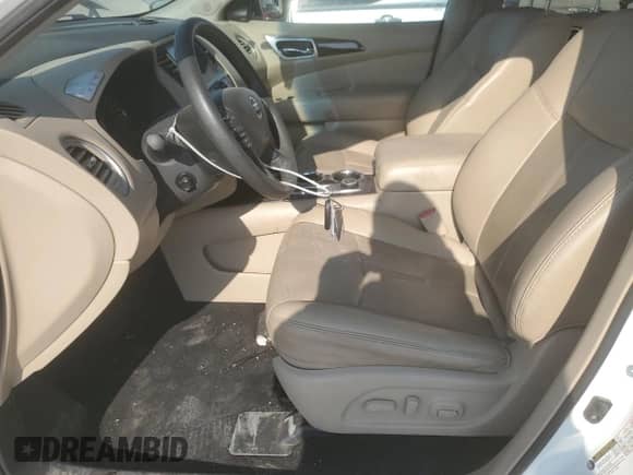 2016 Nissan Pathfinder SL z VIN 5N1AR2MM2GC625734, wystawiony jako Copart lot #68894025 z przebiegiem 117 324 mil mil oraz Szkoda całkowita • Salvage title. Historia ofert i sprzedaży dostępna na DreamBid. Obrazek 7.