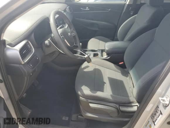 2019 Kia Sorento L with VIN 5XYPG4A3XKG508774, listed as a Copart auction lot 71986685 with 86,014 mi miles and Salvage title. Bid and sale history available at DreamBid. Image 7.