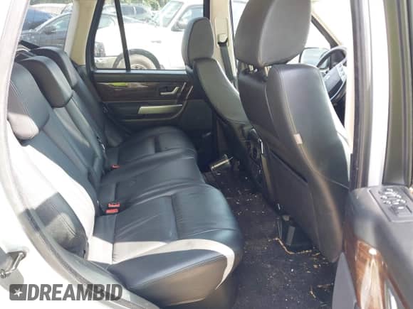 2009 Land Rover Range Rover Sport SC with VIN SALSH23479A198734, listed as a IAAI auction lot 42871717 with 108,154 mi miles and . Bid and sale history available at DreamBid. Image 8.