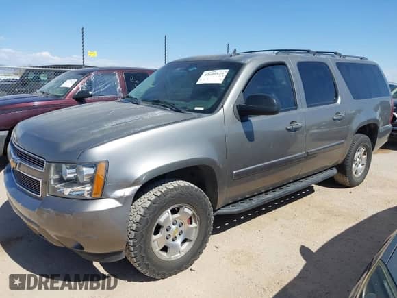 2007 Chevrolet Suburban LTZ с VIN 1GNFK16YX7R405948, выставлен на аукционе IAAI как лот 42609529 с пробегом 172 816 миль миль и . История ставок и продаж доступна на DreamBid. Изображение 2.