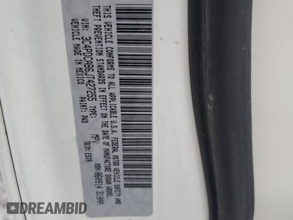 2018 Dodge Journey SE with VIN 3C4PDCAB6JT427255, listed as a Copart auction lot 68127665 with Not provided miles and Salvage title. Bid and sale history available at DreamBid. Image 13.