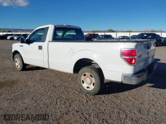 2009 Ford F-150 XL с VIN 1FTRF12819KA89965, выставлен на аукционе IAAI как лот 43433100 с пробегом 140 508 миль миль и . История ставок и продаж доступна на DreamBid. Изображение 3.