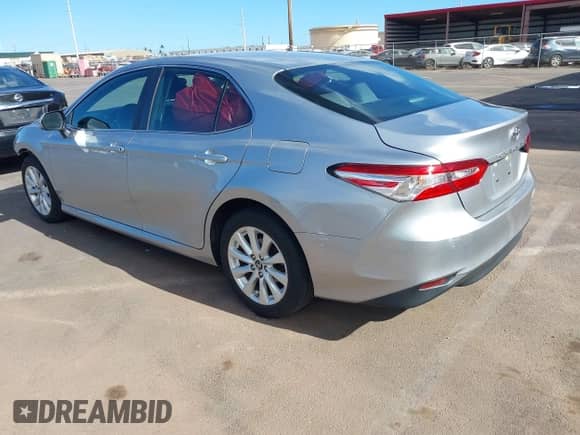 2019 Toyota Camry LE с VIN 4T1B11HK7KU848322, выставлен на аукционе IAAI как лот 43119234 с пробегом 26 780 миль миль и . История ставок и продаж доступна на DreamBid. Изображение 3.