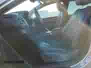 2019 Toyota Camry SE z VIN 4T1B11HK6KU170226, wystawiony jako Copart lot #82595245 z przebiegiem 105 367 mil mil oraz Szkoda całkowita • Salvage title. Historia ofert i sprzedaży dostępna na DreamBid. Obrazek 7.