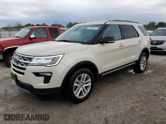 2018 Ford Explorer XLT с VIN 1FM5K8D80JGB81474, выставлен на аукционе Copart как лот 84808915 с пробегом 40 677 миль миль и Списание • Salvage title. История ставок и продаж доступна на DreamBid. Изображение 1.