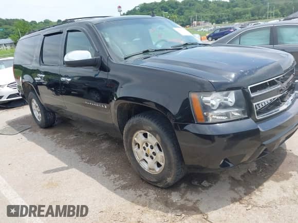 2007 Chevrolet Suburban LT с VIN 1GNFK16387R334138, выставлен на аукционе IAAI как лот 42290724 с пробегом 197 097 миль миль и . История ставок и продаж доступна на DreamBid. Изображение 1.