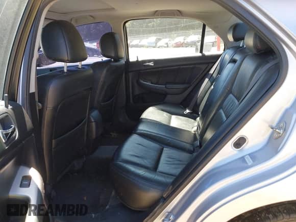 2005 Honda Accord EX-L с VIN 1HGCM66875A009721, выставлен на аукционе IAAI как лот 42824312 с пробегом 126 054 миль миль и . История ставок и продаж доступна на DreamBid. Изображение 8.