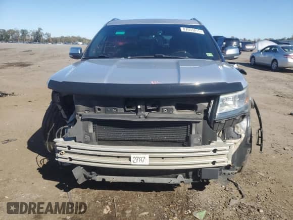 2016 Ford Explorer Platinum с VIN 1FM5K8HT5GGC99608, выставлен на аукционе Copart как лот 87055215 с пробегом 155 399 миль миль и Чистый • Clean title. История ставок и продаж доступна на DreamBid. Изображение 5.