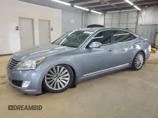 2016 Hyundai Equus Signature с VIN KMHGH4JH1GU100979, выставлен на аукционе Copart как лот 61055755 с пробегом 155 366 миль миль и Списание • Salvage title. История ставок и продаж доступна на DreamBid. Изображение 1.