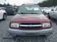 2002 Chevrolet Tracker with VIN 2CNBJ13C626925583, listed as a IAAI auction lot 41636212 with 181,341 mi miles and . Bid and sale history available at DreamBid. Image 12.