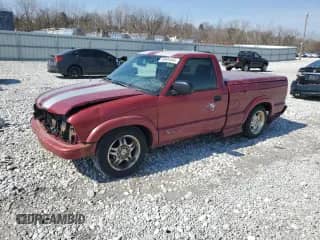 2002 Chevrolet S-10 LS с VIN 1GCCS14WX28244366, выставлен на аукционе Copart как лот 48904445 с пробегом 179 058 миль миль и Списание • Salvage title. История ставок и продаж доступна на DreamBid. Изображение 1.
