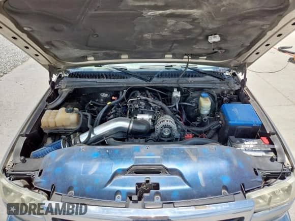 2002 GMC Sierra 1500 z VIN 1GTEC14W32Z117037, wystawiony jako Copart lot #61937045 z przebiegiem Nie podano mil oraz Szkoda całkowita • Salvage title. Historia ofert i sprzedaży dostępna na DreamBid. Obrazek 11.