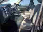 2017 Ram 1500 Big Horn z VIN 1C6RR6LTXHS505430, wystawiony jako Copart lot #68874355 z przebiegiem 269 764 mil mil oraz Szkoda całkowita • Salvage title. Historia ofert i sprzedaży dostępna na DreamBid. Obrazek 7.