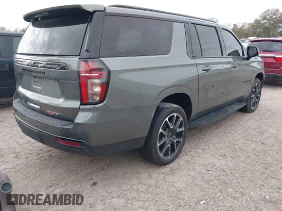 2024 Chevrolet Suburban RST с VIN 1GNSCEKD0RR277471, выставлен на аукционе IAAI как лот 41278023 с пробегом 2 миль миль и . История ставок и продаж доступна на DreamBid. Изображение 4.