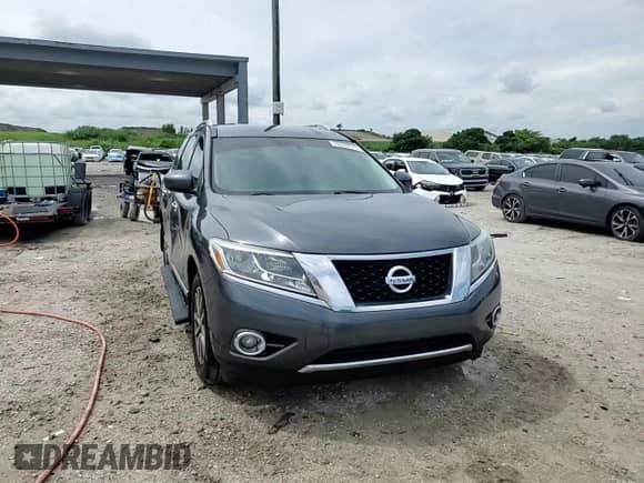 2014 Nissan Pathfinder S with VIN 5N1AR2MN3EC688041, listed as a Copart auction lot 70978775 with 146,917 mi miles and Salvage title. Bid and sale history available at DreamBid. Image 14.