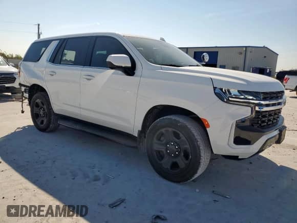 2024 Chevrolet Tahoe с VIN 1GBSCLED8RR234798, выставлен на аукционе Copart как лот 84290945 с пробегом 2 788 миль миль и Списание • Salvage title. История ставок и продаж доступна на DreamBid. Изображение 4.