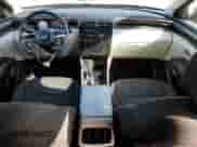 2022 Hyundai Tucson SEL z VIN 5NMJF3AE5NH009332, wystawiony jako Copart lot #71967645 z przebiegiem 23 332 mil mil oraz Szkoda całkowita • Salvage title. Historia ofert i sprzedaży dostępna na DreamBid. Obrazek 8.