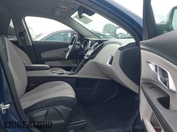 2017 Chevrolet Equinox LT with VIN 2GNALCEKXH6104979, listed as a IAAI auction lot 43397156 with 101,151 mi miles and . Bid and sale history available at DreamBid. Image 5.