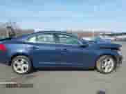 2015 Volvo S60 T5 Drive-E Premier with VIN YV126MFK1F2336609, listed as a IAAI auction lot 41786376 with 50,538 mi miles and . Bid and sale history available at DreamBid. Image 13.