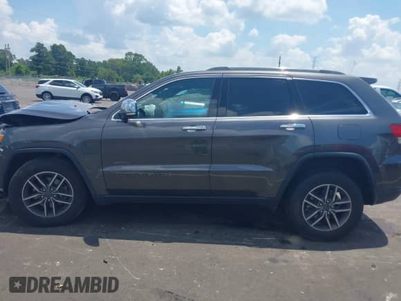 2020 Jeep Grand Cherokee Limited с VIN 1C4RJEBG6LC118133, выставлен на аукционе IAAI как лот 42828414 с пробегом 101 390 миль миль и . История ставок и продаж доступна на DreamBid. Изображение 13.