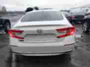 2018 Honda Accord EX z VIN 1HGCV1F42JA229226, wystawiony jako IAAI lot #41833944 z przebiegiem 82 961 mil mil oraz . Historia ofert i sprzedaży dostępna na DreamBid. Obrazek 16.