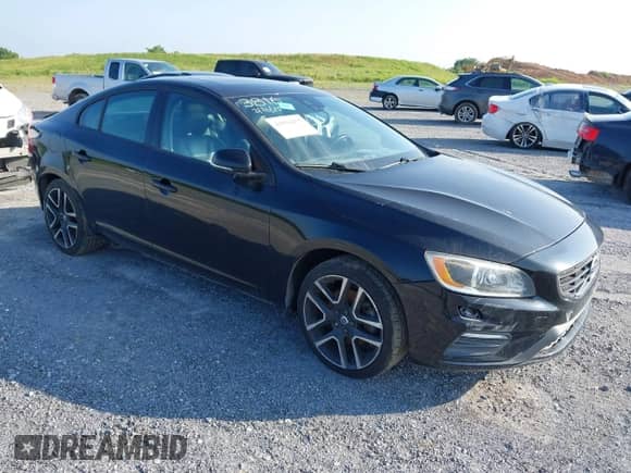 2017 Volvo S60 Dynamic с VIN YV126MFL4H2433816, выставлен на аукционе IAAI как лот 41924157 с пробегом 80 000 миль миль и . История ставок и продаж доступна на DreamBid. Изображение 1.