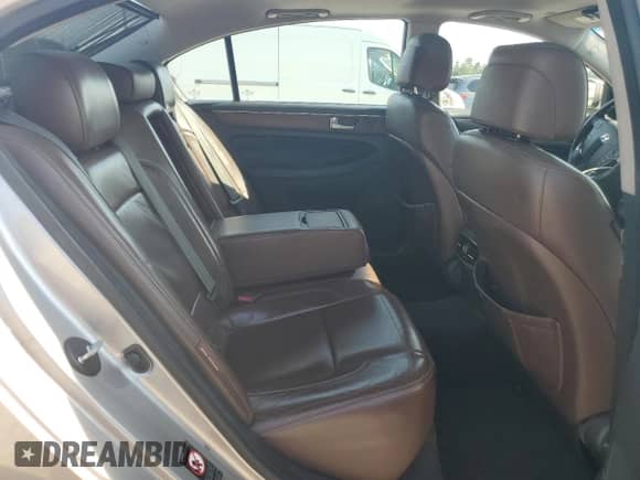 2013 Hyundai Genesis 3.8L with VIN KMHGC4DD9DU247926, listed as a Copart auction lot 61735335 with 218,121 mi miles and Salvage title. Bid and sale history available at DreamBid. Image 10.