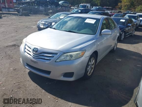 2011 Toyota Camry LE with VIN 4T4BF3EK8BR171742, listed as a IAAI auction lot 43465553 with 218,178 mi miles and . Bid and sale history available at DreamBid. Image 2.