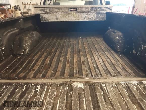 1997 Dodge 2500 with VIN 1B7KF26Z1VJ567733, listed as a IAAI auction lot 42711288 with 144,470 mi miles and . Bid and sale history available at DreamBid. Image 18.