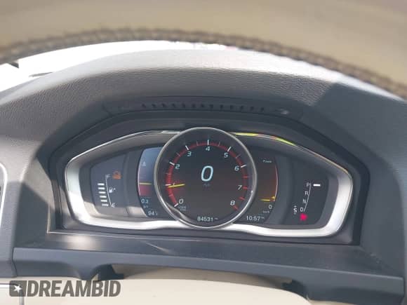 2015 Volvo S60 T5 Drive-E Premier with VIN YV140MFK9F1353755, listed as a IAAI auction lot 42947939 with 84,531 mi miles and . Bid and sale history available at DreamBid. Image 7.