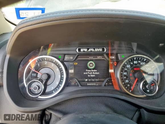 2021 Ram 1500 Laramie z VIN 1C6RREJT7MN801351, wystawiony jako Copart lot #81655935 z przebiegiem 42 313 mil mil oraz Szkoda całkowita • Salvage title. Historia ofert i sprzedaży dostępna na DreamBid. Obrazek 9.