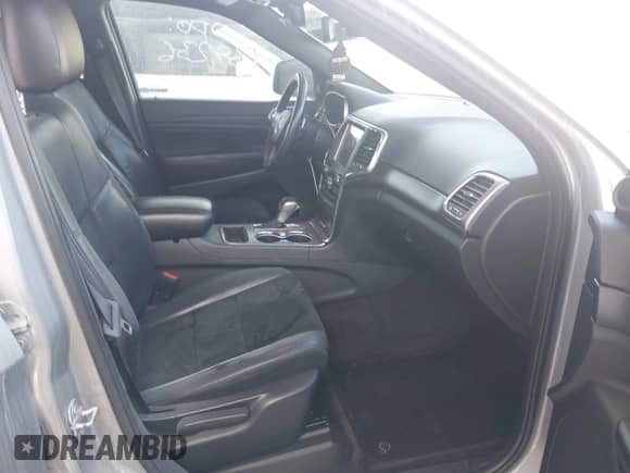 2017 Jeep Grand Cherokee Laredo с VIN 1C4RJEAG3HC826915, выставлен на аукционе IAAI как лот 40975393 с пробегом 139 236 миль миль и . История ставок и продаж доступна на DreamBid. Изображение 5.