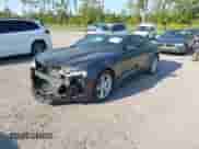 2019 Chevrolet Camaro 1LT z VIN 1G1FB1RS1K0145056, wystawiony jako IAAI lot #43253099 z przebiegiem 37 261 mil mil oraz . Historia ofert i sprzedaży dostępna na DreamBid. Obrazek 2.