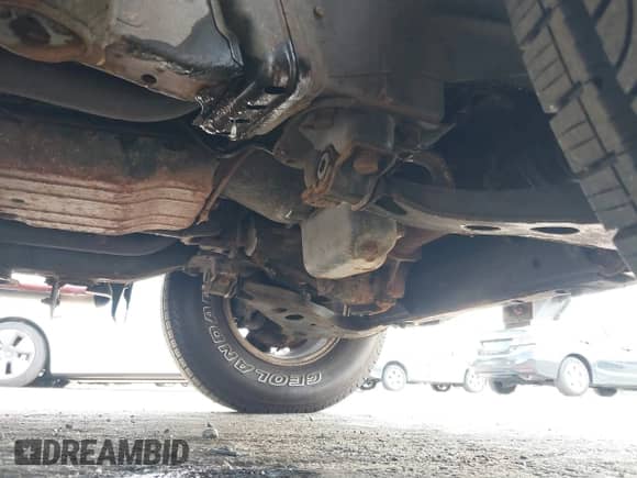 1997 Nissan Pathfinder XE with VIN JN8AR05Y9VW143756, listed as a IAAI auction lot 42409397 with 89,911 mi miles and . Bid and sale history available at DreamBid. Image 12.