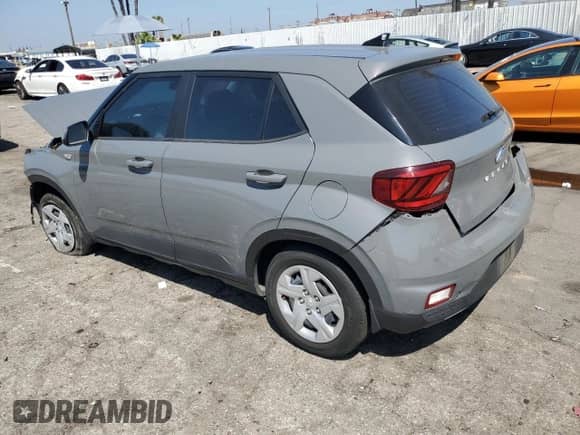 2020 Hyundai Venue SE с VIN KMHRB8A33LU028795, выставлен на аукционе Copart как лот 69863934 с пробегом 75 554 миль миль и Списание • Salvage title. История ставок и продаж доступна на DreamBid. Изображение 2.
