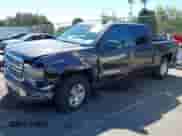 2015 Chevrolet Silverado 1500 LT z VIN 3GCPCREC4FG361748, wystawiony jako IAAI lot #43362916 z przebiegiem 193 396 mil mil oraz . Historia ofert i sprzedaży dostępna na DreamBid. Obrazek 22.