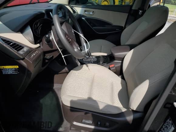 2018 Hyundai Santa Fe SE z VIN KM8SM4HF5JU278539, wystawiony jako Copart lot #64939705 z przebiegiem 119 238 mil mil oraz Szkoda całkowita • Salvage title. Historia ofert i sprzedaży dostępna na DreamBid. Obrazek 7.