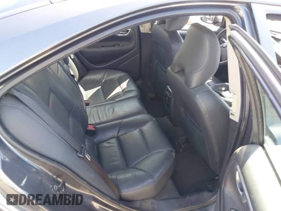 2009 Volvo S60 2.5T with VIN YV1RS592792725321, listed as a IAAI auction lot 42598987 with 127,678 mi miles and . Bid and sale history available at DreamBid. Image 8.