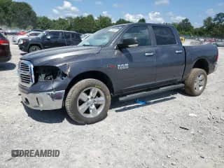 2016 Ram 1500 Big Horn z VIN 1C6RR7LM5GS204755, wystawiony jako Copart lot #67954685 z przebiegiem 153 169 mil mil oraz Szkoda całkowita • Salvage title. Historia ofert i sprzedaży dostępna na DreamBid. Obrazek 1.