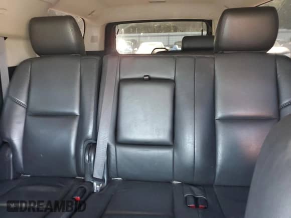2014 Cadillac Escalade ESV Luxury с VIN 1GYS4HEF0ER239392, выставлен на аукционе Copart как лот 68245055 с пробегом 184 699 миль миль и Списание • Salvage title. История ставок и продаж доступна на DreamBid. Изображение 10.