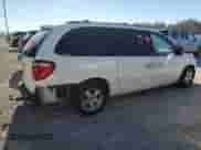 1998 Dodge Caravan SE with VIN 2B4GP4539WR648145, listed as a Copart auction lot 82370494 with Not provided miles and Salvage title. Bid and sale history available at DreamBid. Image 3.