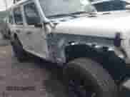 2024 Jeep Wrangler Sahara with VIN 1C4RJXP61RW193907, listed as a IAAI auction lot 42591776 with 11,874 mi miles and . Bid and sale history available at DreamBid. Image 6.