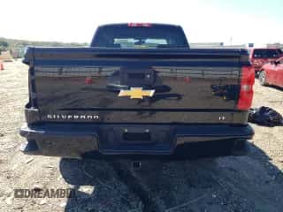 2015 Chevrolet Silverado 1500 LT z VIN 1GCVKRECXFZ399740, wystawiony jako Copart lot #81497155 z przebiegiem 174 307 mil mil oraz Szkoda całkowita • Salvage title. Historia ofert i sprzedaży dostępna na DreamBid. Obrazek 6.