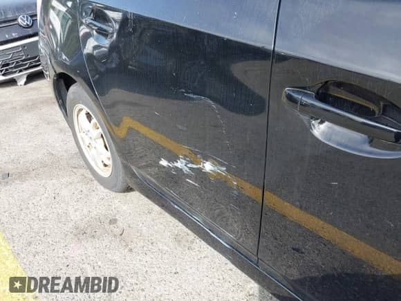 2011 Toyota Prius III with VIN JTDKN3DUXB1464550, listed as a IAAI auction lot 43543709 with 163,074 mi miles and . Bid and sale history available at DreamBid. Image 18.