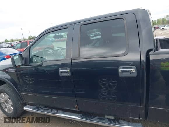 2010 Ford F-150 XL z VIN 1FTFW1E83AFB88640, wystawiony jako IAAI lot #42124662 z przebiegiem 346 893 mil mil oraz . Historia ofert i sprzedaży dostępna na DreamBid. Obrazek 15.