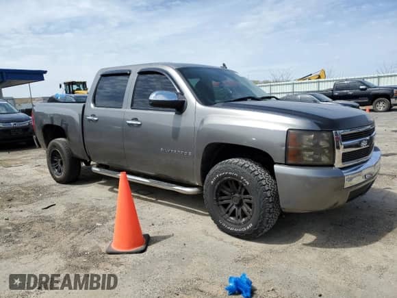 2007 Chevrolet Silverado 1500 LS с VIN 2GCEK13C671592420, выставлен на аукционе Copart как лот 55104145 с пробегом 135 961 миль миль и Чистый • Clean title. История ставок и продаж доступна на DreamBid. Изображение 4.
